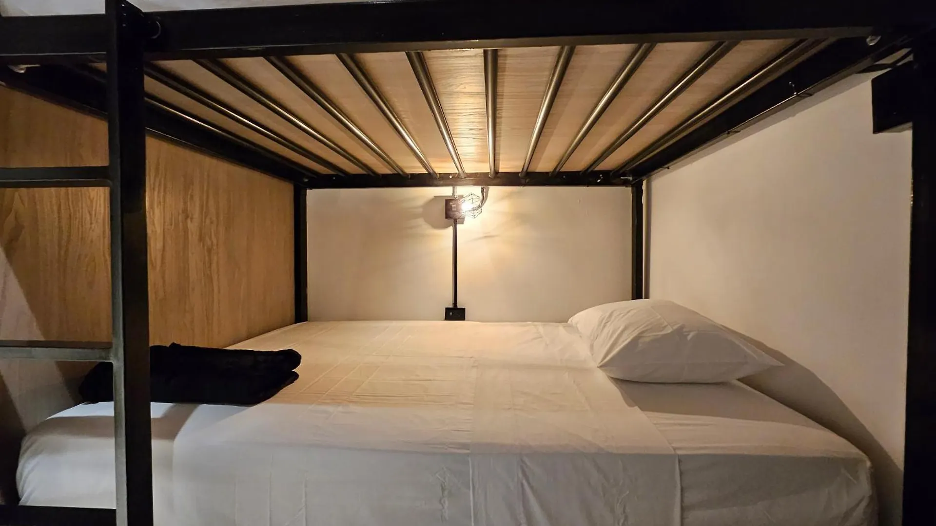Hotel Aguacatala Stop Medellín Colombia