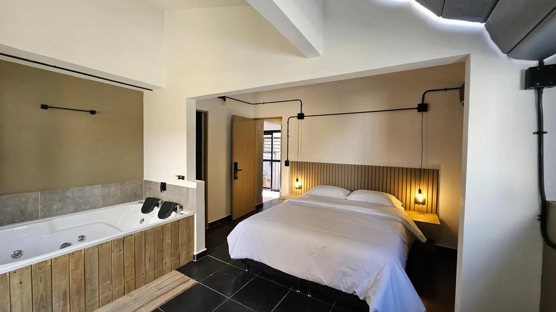 Hotel Aguacatala Stop Medellín